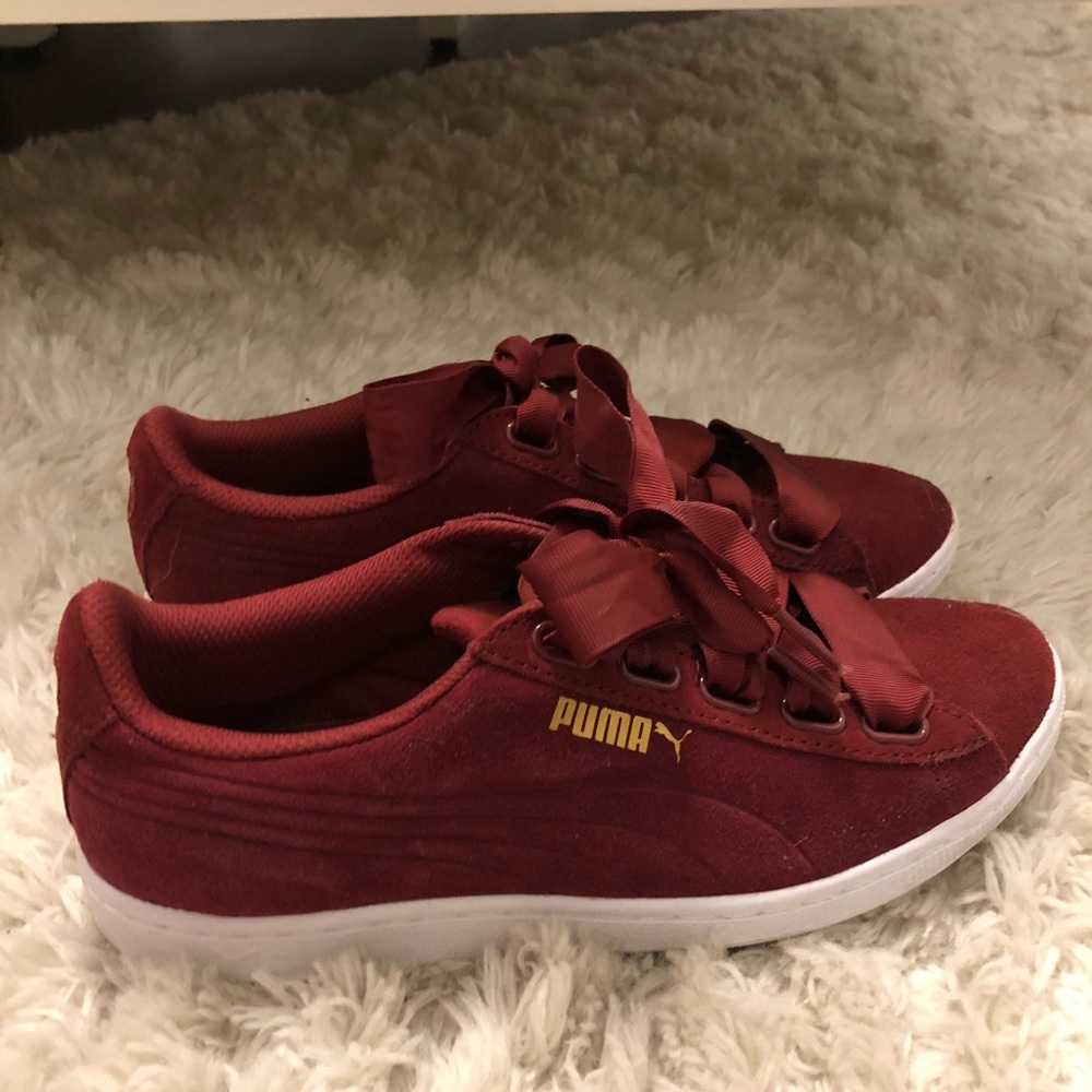 Puma suede bow sneakers